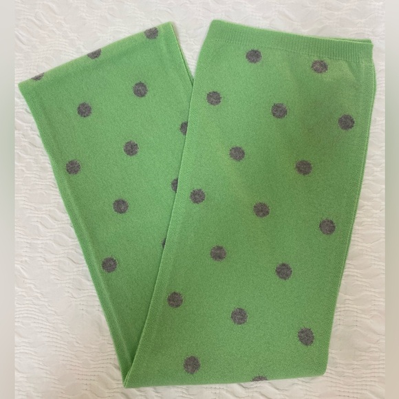 Talbots cashmere scarf - Picture 2 of 4